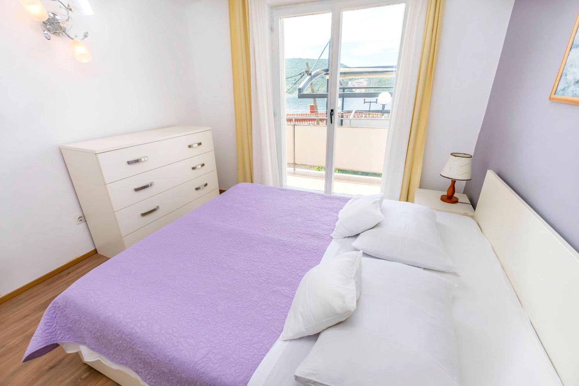 Apartments Zivana Primošten Szoba fotó